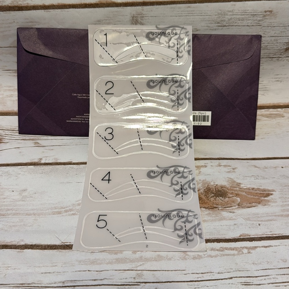 YOUNIQUE 5 Brow Stencils - Picture 3 of 3